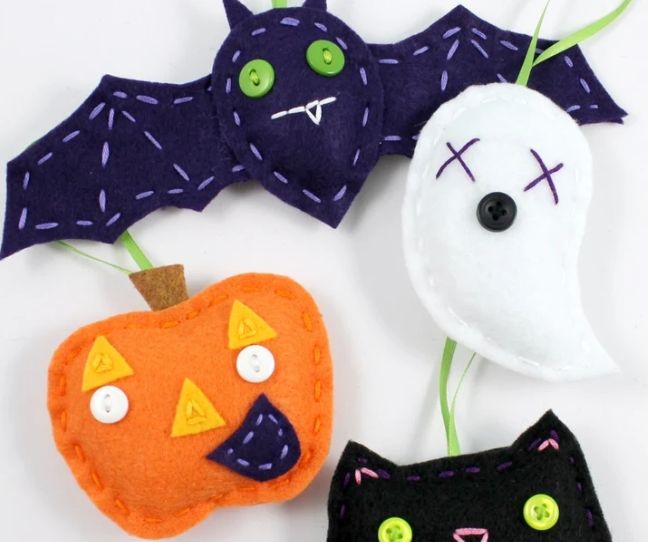 Spooky Felt Decorations Workshop (Ages 9-12)